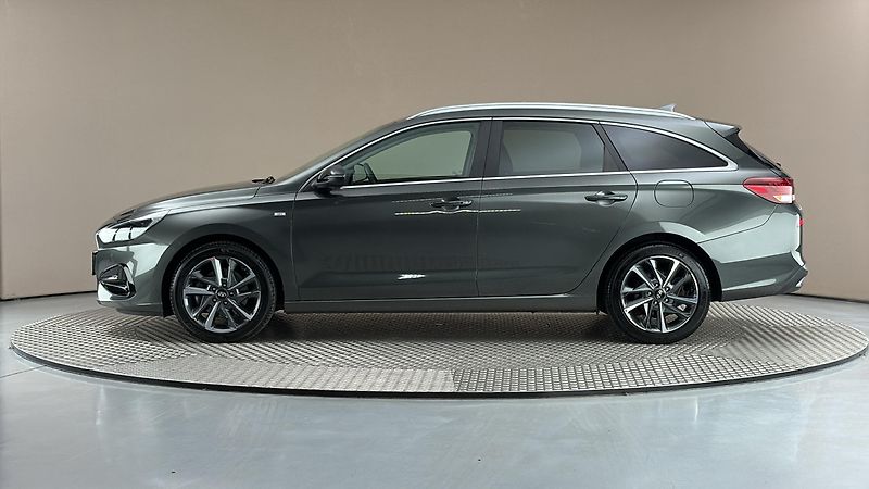 Hyundai i30 1.5 T-GDI AUT Style Kombi - fotka 4 z 29