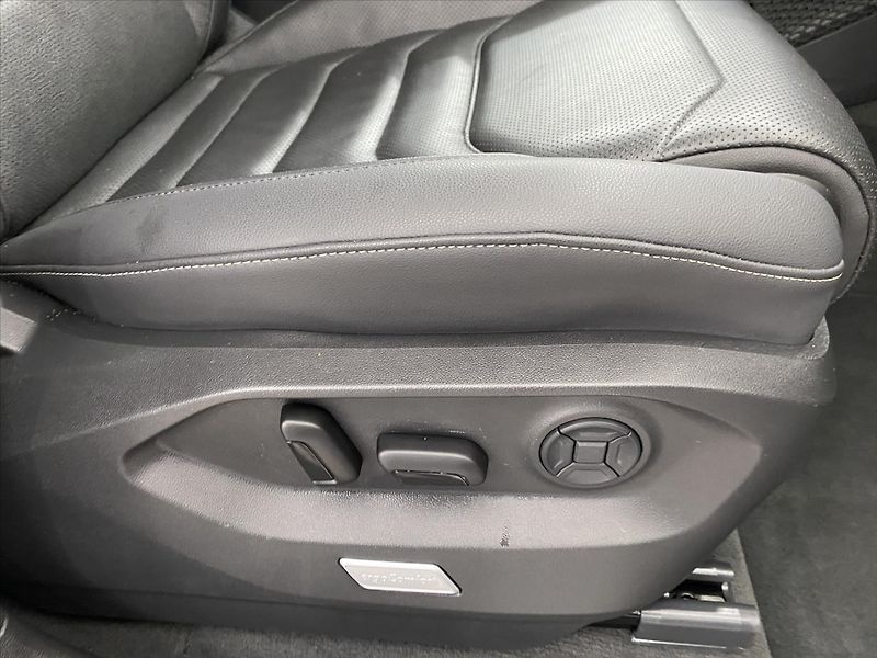 Volkswagen Touareg 3,0 TDI 170 kW 4MOT - fotka 9 z 25