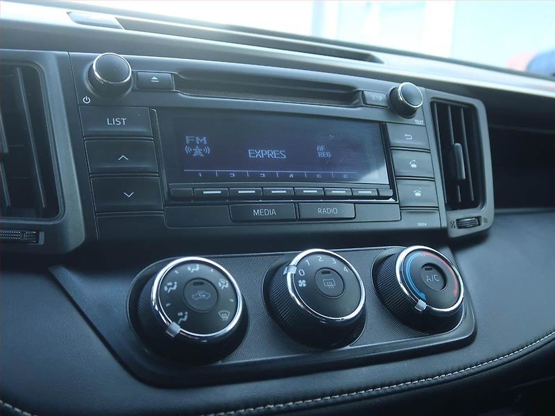 Toyota RAV4 (2017) 2.0 VVT-i, 4X4, Serv.kniha - fotka 12 z 13