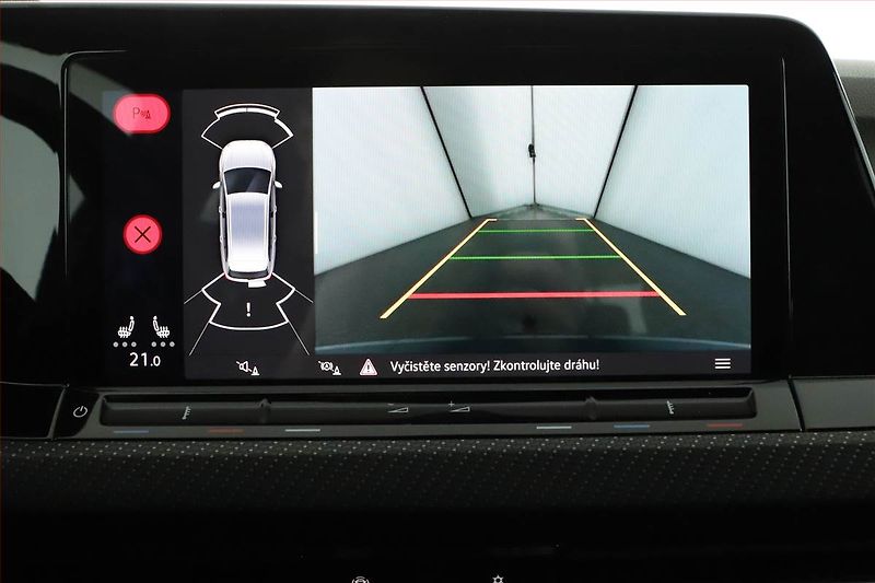 Volkswagen Golf (2022) R-Line 2.0 TDI, Kůže, Navi - fotka 18 z 22