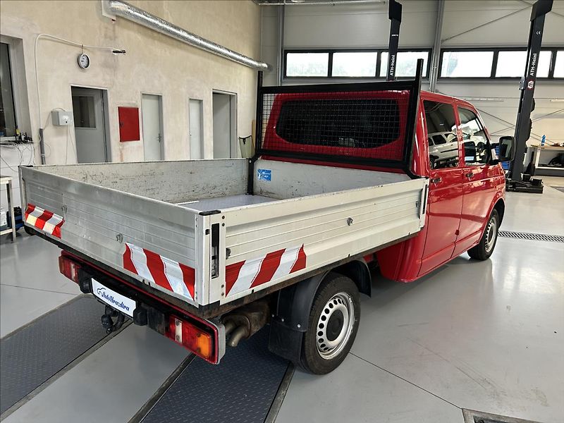 Volkswagen Transporter 2,5   96kW,6.MÍST,VALNÍK,TAŽNÉ - fotka 7 z 18