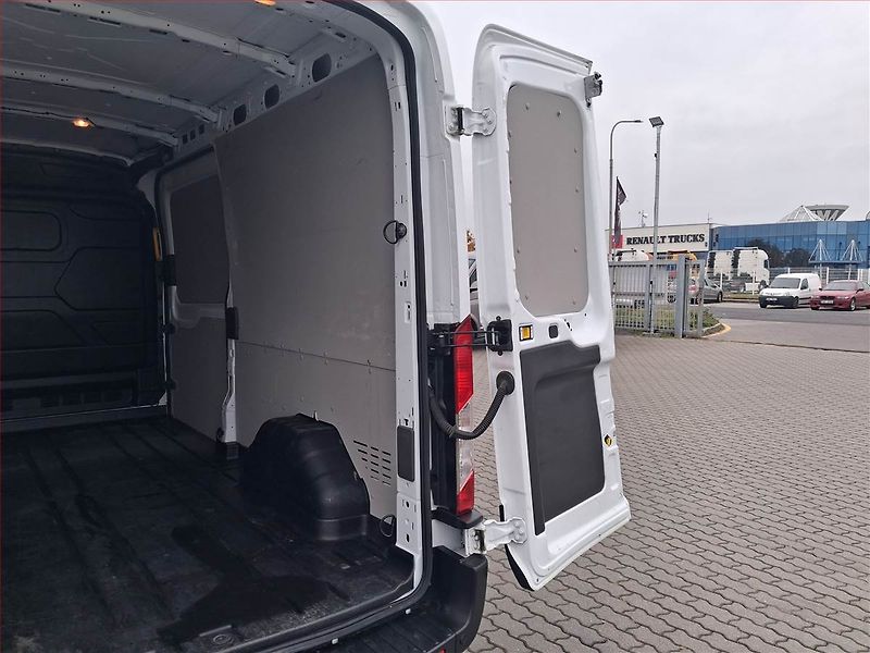 Ford Transit (2022) Trend 2.0 EcoBlue, L3H2, 1.0t - fotka 15 z 18