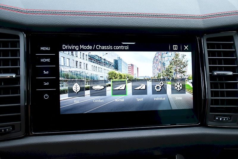 Škoda Kodiaq (2022) RS 2.0 TSI 180kW DSG 4x4 - fotka 14 z 32