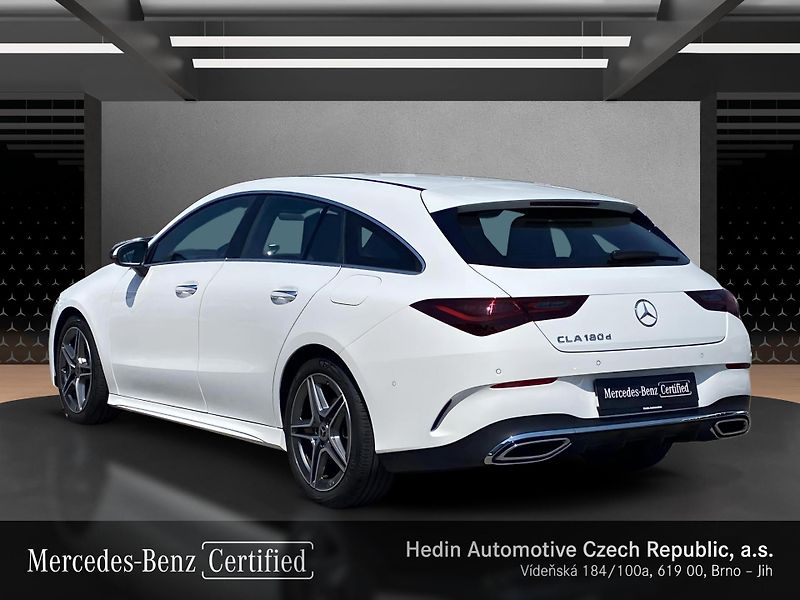 Mercedes-Benz CLA 180 d Shooting Brake - fotka 3 z 28