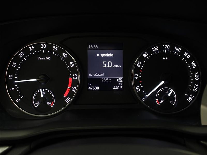 Škoda Octavia 2,0 TDi MT Ambition 47tkm. ČR - fotka 23 z 23