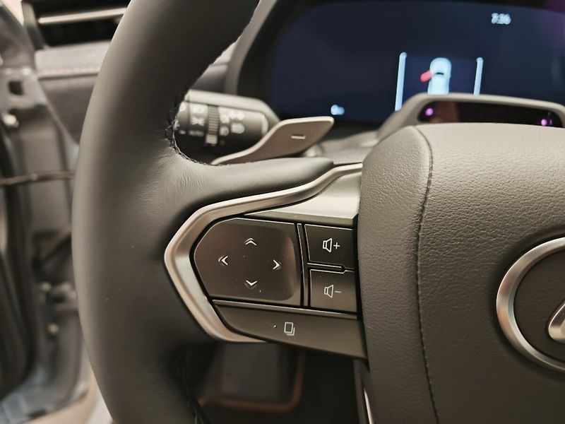 Lexus LBX COOL ADVANCED - fotka 36 z 42