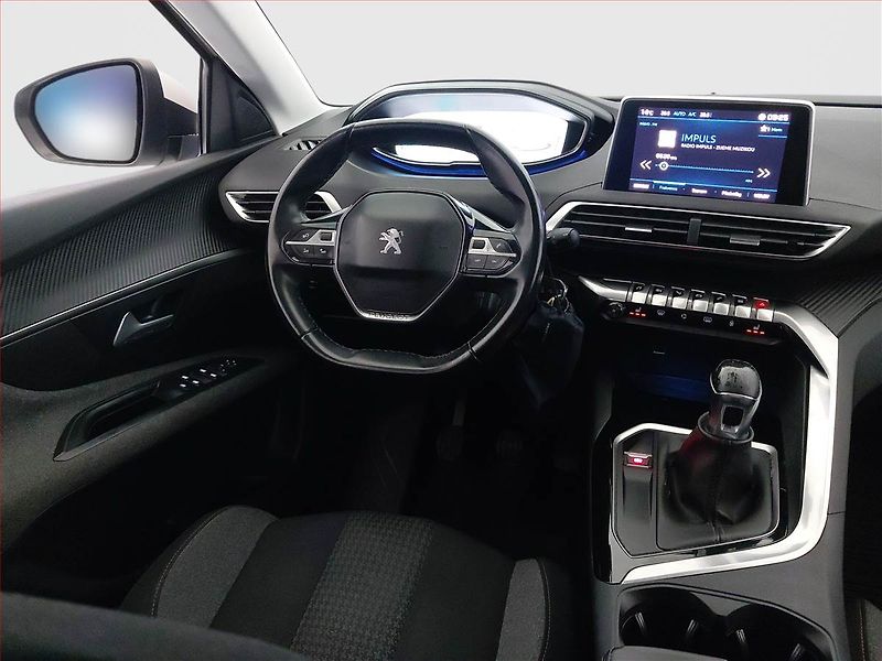 Peugeot 3008 (2018) 1.6 BlueHDi, Tempomat - fotka 7 z 15
