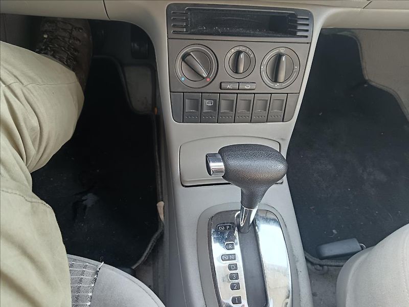 Volkswagen Lupo 1,4 i Automat - fotka 18 z 18