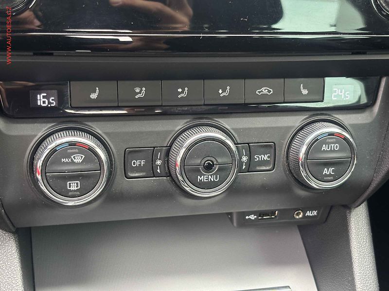 Škoda Octavia (2015) 2.0 TDi, Ambition, +kola - fotka 13 z 17