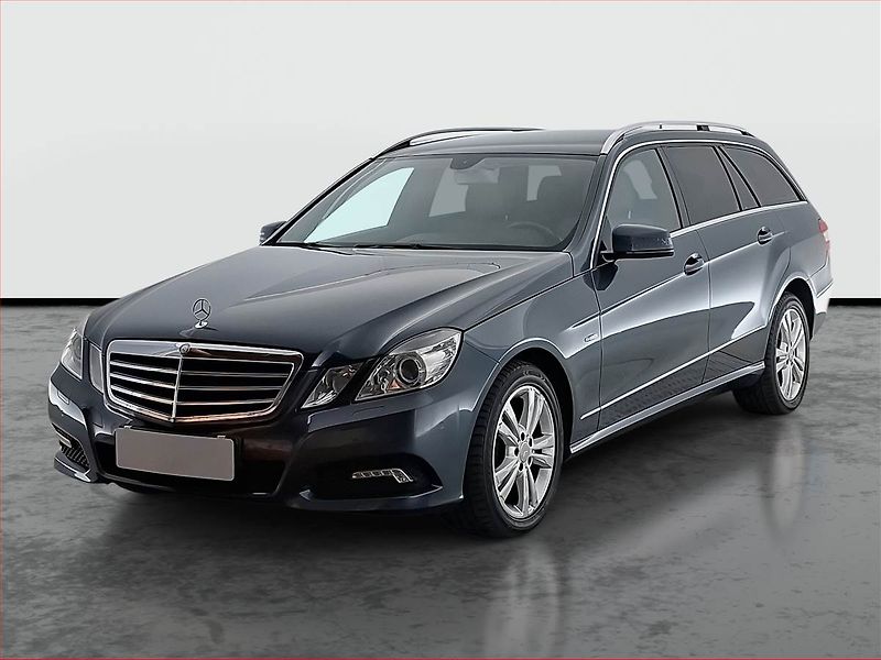 Mercedes-Benz Třídy E (2010) Avantgarde E 220 CDI, Navi - fotka 2 z 19