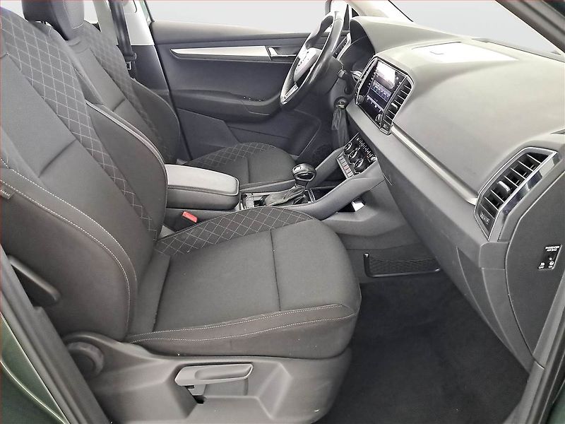 Škoda Karoq (2019) 1.6 TDI, Automat, Tempomat - fotka 9 z 17