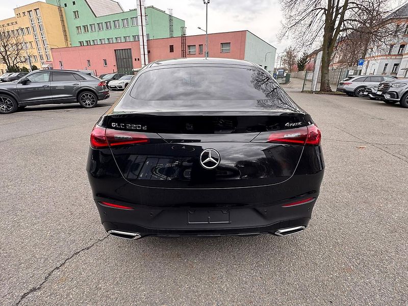 Mercedes-Benz GLC (2026) 220 d 4MATIC kupé - fotka 6 z 26