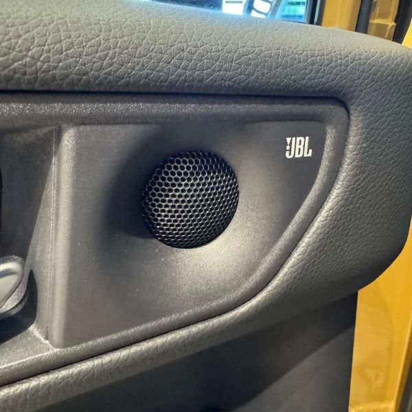 Toyota Land Cruiser (2025) 2.4 Turbo Hybrid i-FORCE MAX  - fotka 25 z 33