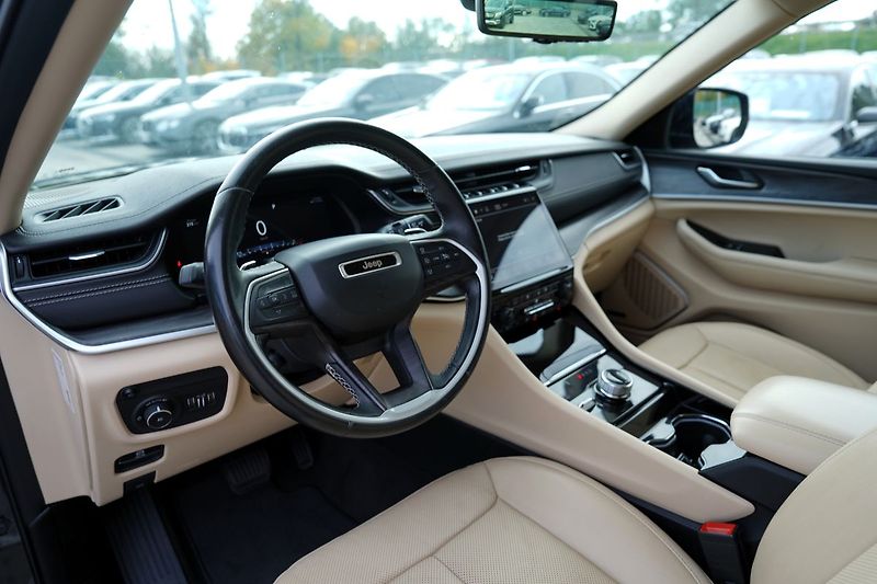 Jeep Grand Cherokee 3.6i V6 Long Limited,4x4,300PS - fotka 27 z 50