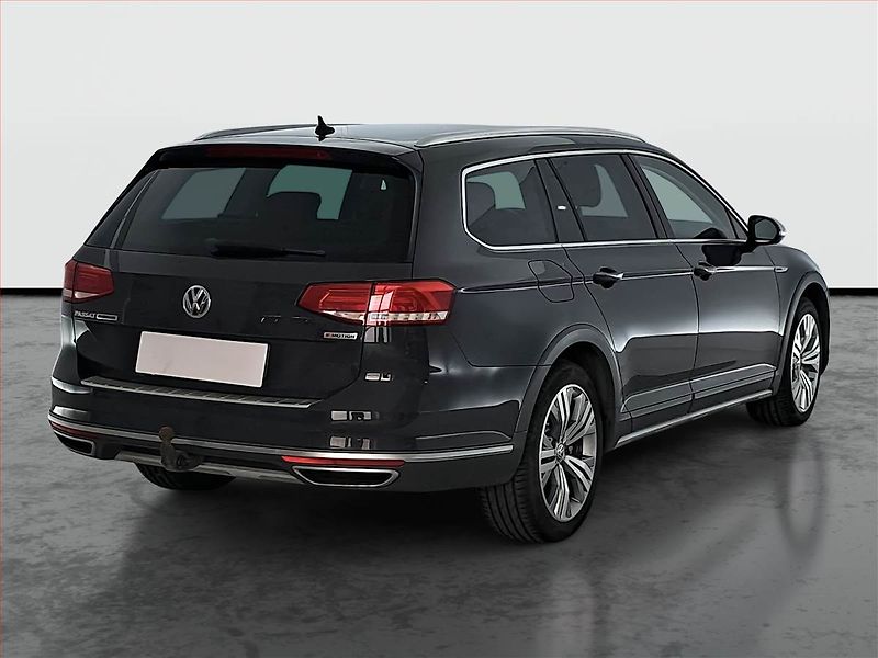 Volkswagen Passat (2018) Alltrack 2.0 BiTDI, 4X4 - fotka 5 z 18