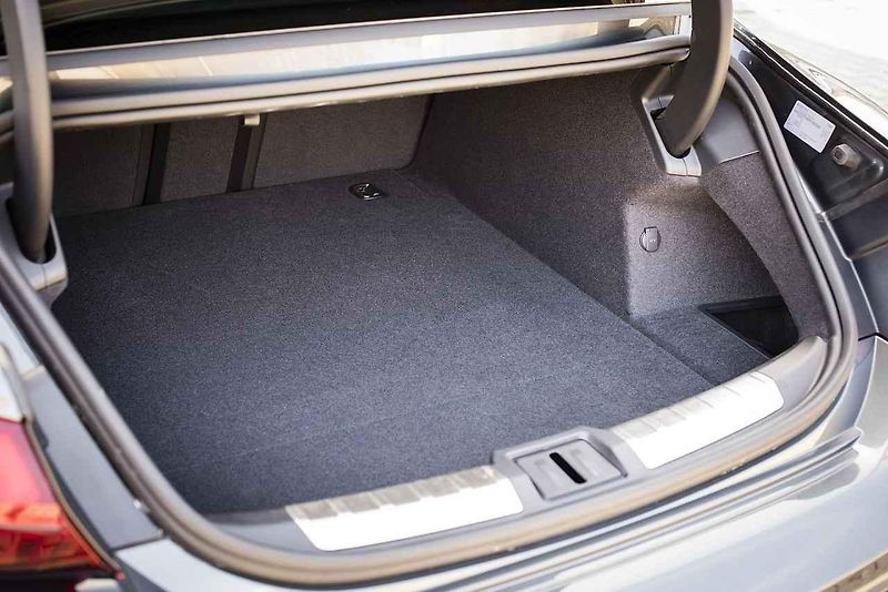Jízdní vlastnosti nového elektromobilu Audi jsou skvělé