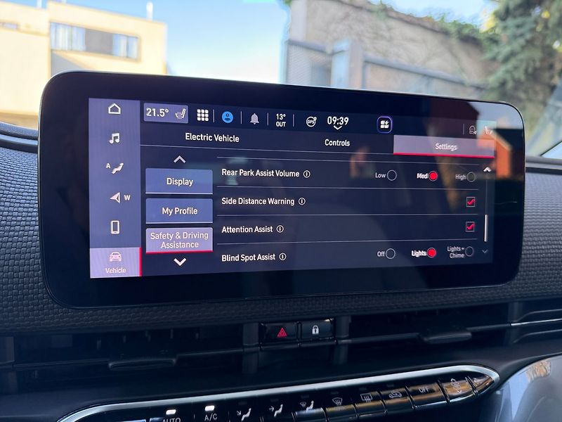 Fiat 500 LaPrima 42 kWh JBL Panorama - fotka 22 z 37