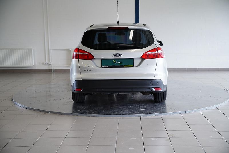 Ford Focus - fotka 6 z 24
