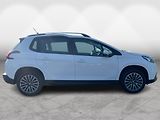 Peugeot 2008 1.2 Active Pure Tech - náhled 8