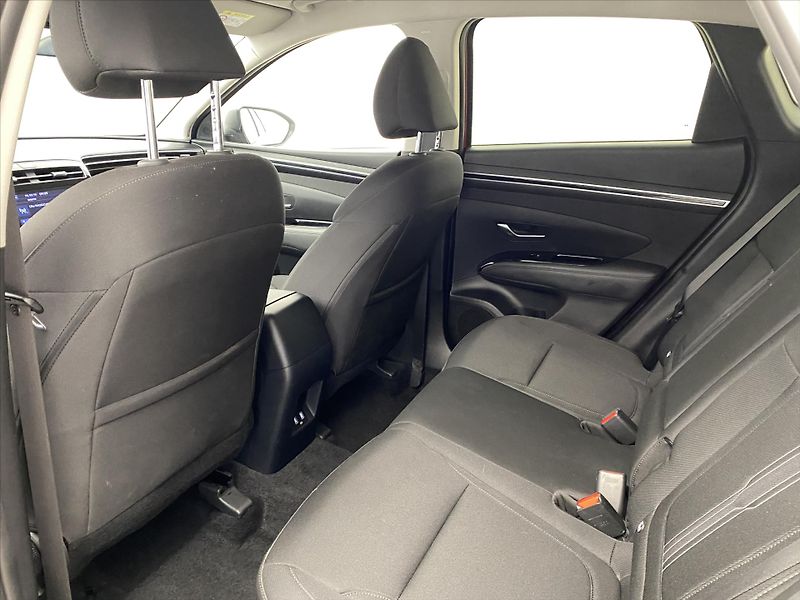 Hyundai Tucson 1,6 CRDi 85kW SMART - fotka 6 z 28