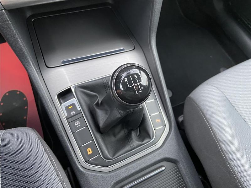 Volkswagen Golf Sportsvan 1,6 TDi 81kW  Serviska,Navigac - fotka 21 z 46