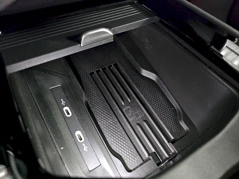 Škoda Superb (2025) 2.0TDI 142kW 4X4 SPORTLINE WEB - fotka 25 z 33