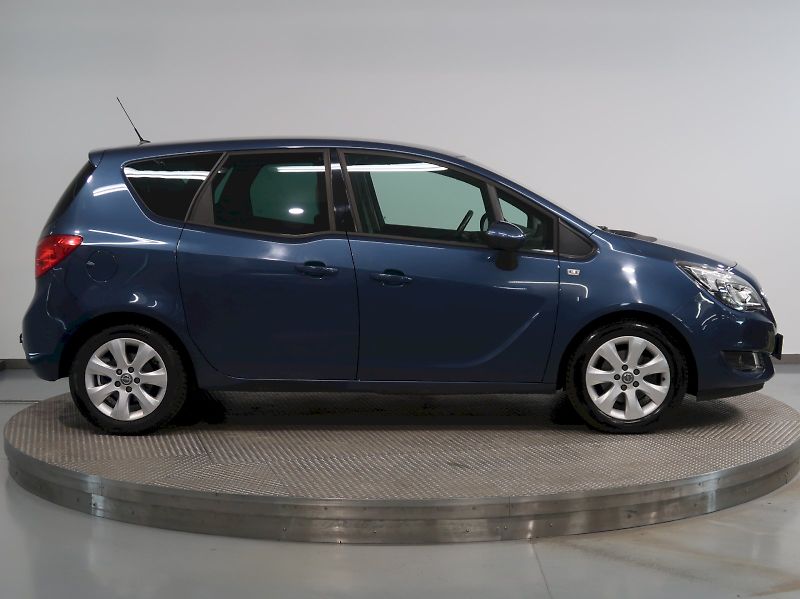 Opel Meriva (2015) 1.4i 88KW - fotka 8 z 30