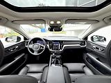 Volvo S60 T8 AWD ULTIMATE DARK // 335 kW - náhled 16