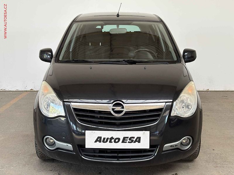 Opel Agila (2011) 1.2i, Edition - fotka 2 z 14