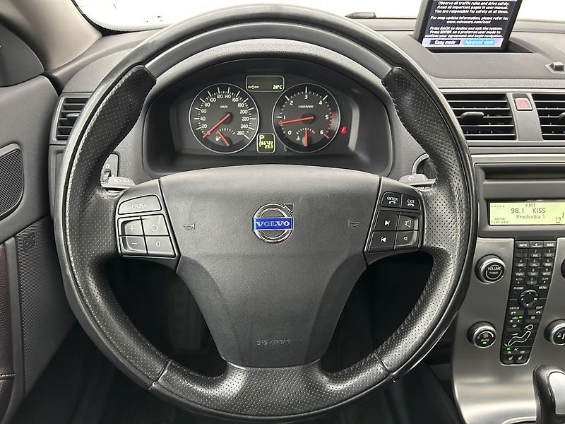 Volvo C70 2.4  D5 Sumum - fotka 16 z 30