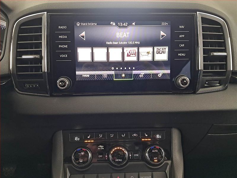 Škoda Karoq (2020) Style Plus 2.0 TDI - fotka 12 z 17