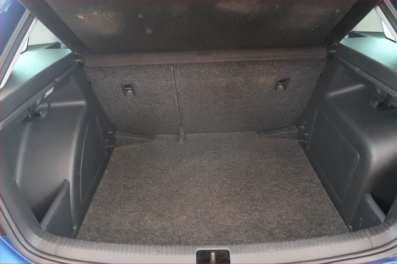 Škoda Rapid (2015) Spaceback 1.2 TSI - fotka 14 z 16