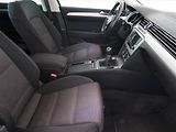 Volkswagen Passat (2015) Comfortline 1.6 TDI, Navi - náhled 9
