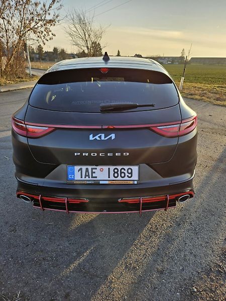 Kia ProCeed (2024) 1.6 ProCeed/150kW GT/matná - fotka 5 z 14