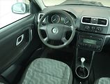Škoda Roomster (2008) 1.4 16V, po STK, jezdí dobře - náhled 7