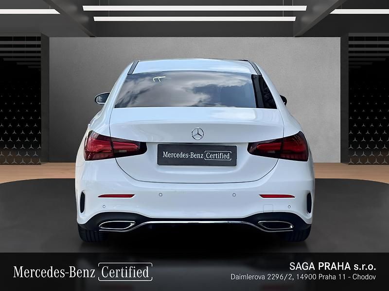 Mercedes-Benz Třídy A A-Třída 220 d sedan AMG Stylin - fotka 5 z 21