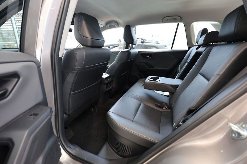 Toyota RAV4 EXECUTIVE AWD  SKLAD - fotka 18 z 20