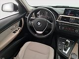 BMW Řada 3 (2015) Modern Line 320 d xDrive, 4X4 - náhled 7