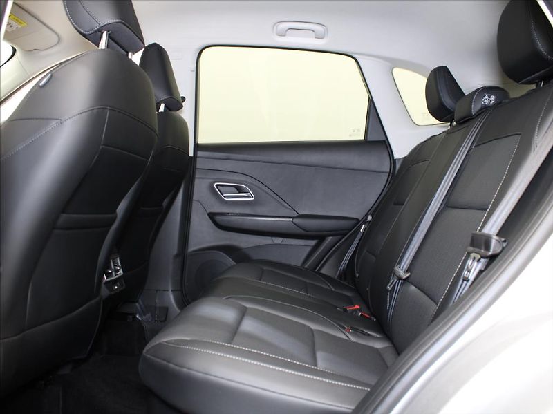MG ZS 1,5 Hybrid+ Exclusive 26tkm.ČR - fotka 7 z 27