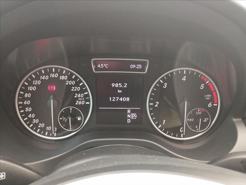 Mercedes-Benz Třídy A CDi 66KW AUTOMAT   1,5 - fotka 11 z 16