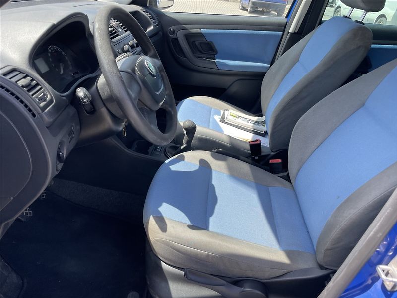 Škoda Fabia 1,4 i 63kw Ambiente ESP Tažné - fotka 7 z 30