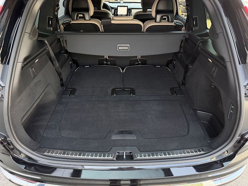 Volvo XC90 ULTRA T8, VZDUCH, B&W, VENTILA - fotka 15 z 26