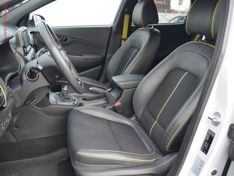Hyundai Kona (2018) 1.0T-GDi, 1.maj,ČR, Navigace - fotka 9 z 25