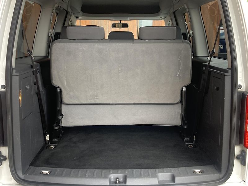 Volkswagen Caddy (2013) MAXI 2,0TDi 7míst 4MOTION RZV - fotka 19 z 20