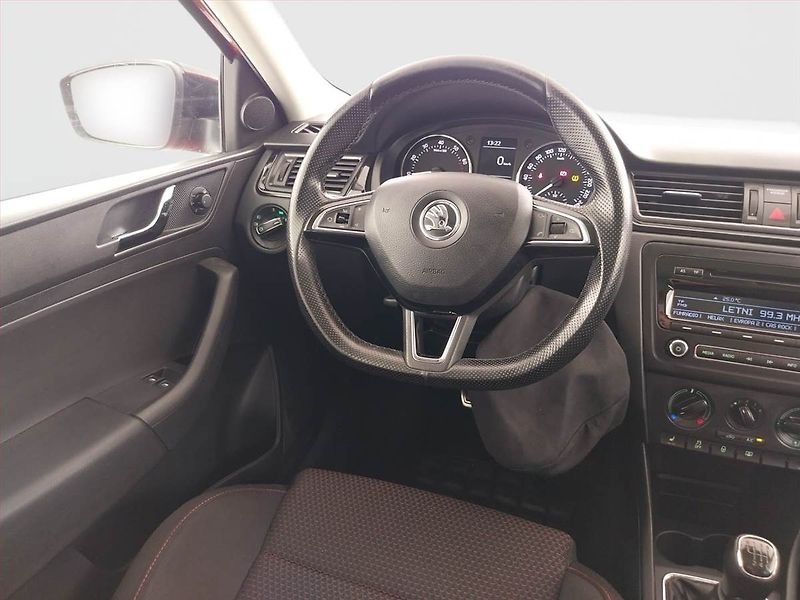 Škoda Rapid (2014) Spaceback 1.2 TSI, Serv.kniha - fotka 7 z 19