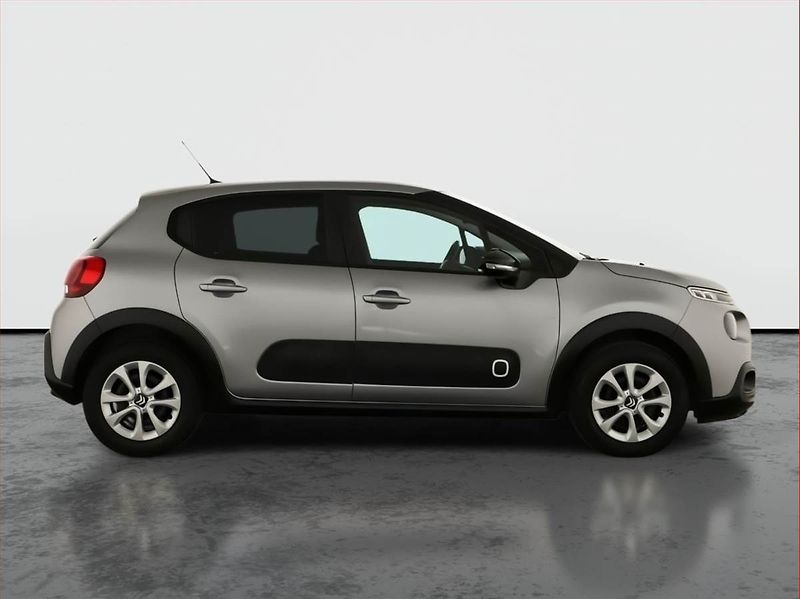 Citroën C3 (2018) 1.2 PureTech, Navi, Tempomat - fotka 6 z 13