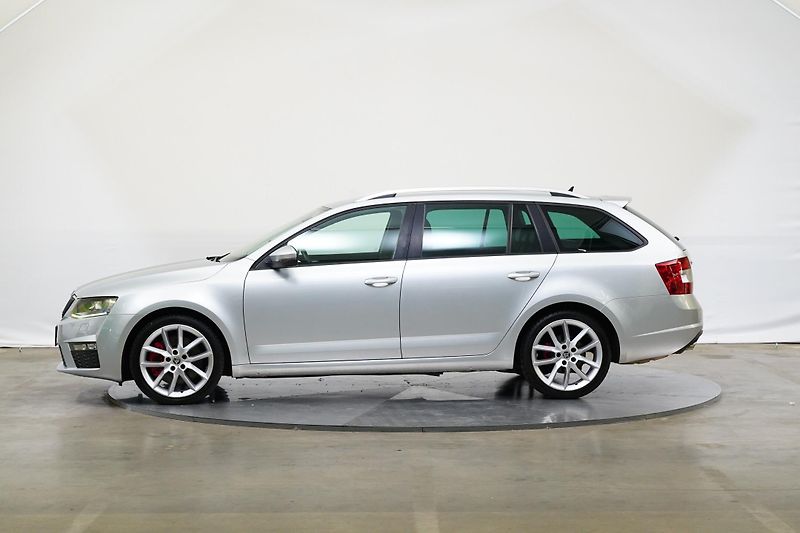 Škoda Octavia - fotka 3 z 27