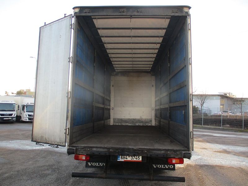 Volvo FH500 6x2 + Schmitz Nový tacho - fotka 6 z 39