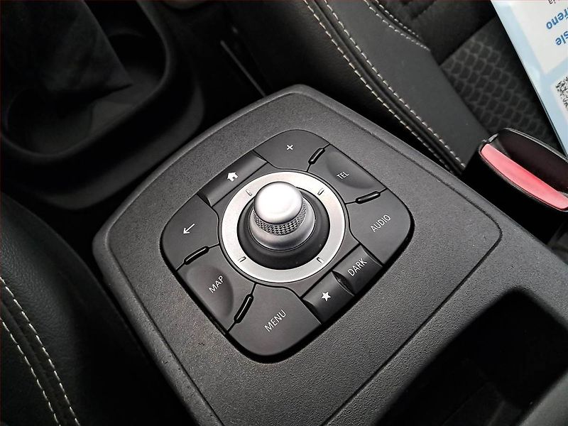 Renault Scénic (2016) BOSE 1.5 dCi, Automat, 7 míst - fotka 18 z 20