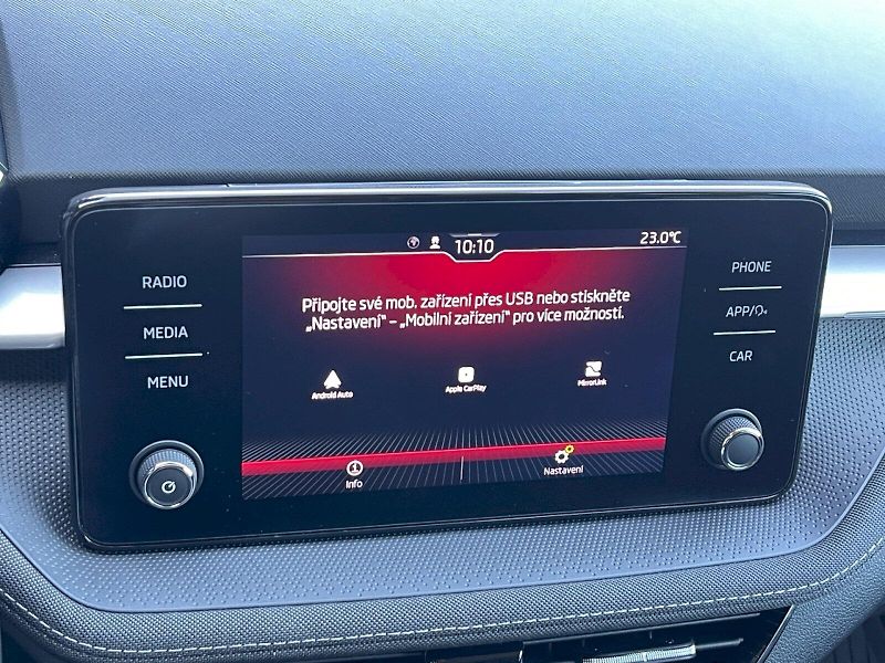 Škoda Fabia (2024) 1.0 TSI 81kW Style Plus - fotka 17 z 32